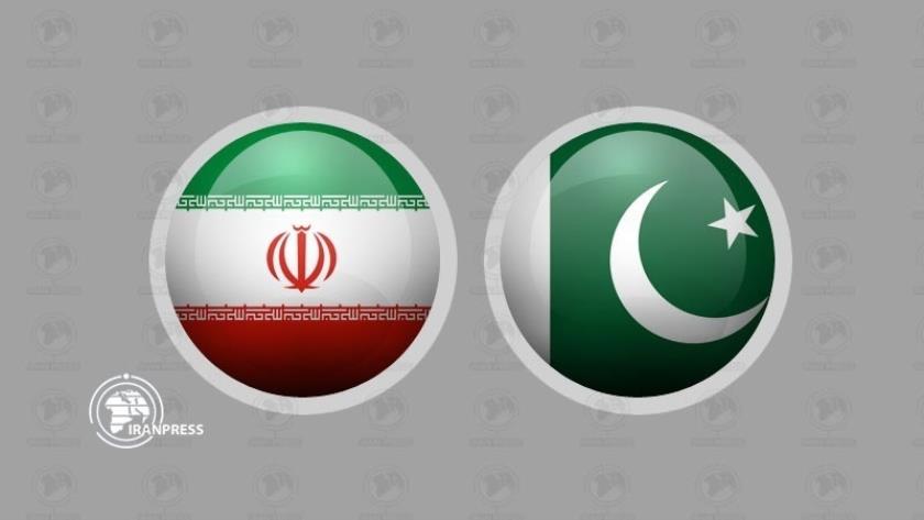 Iranpress: Iran-Pakistan military cooperation strengthens regional peace, stability: military official