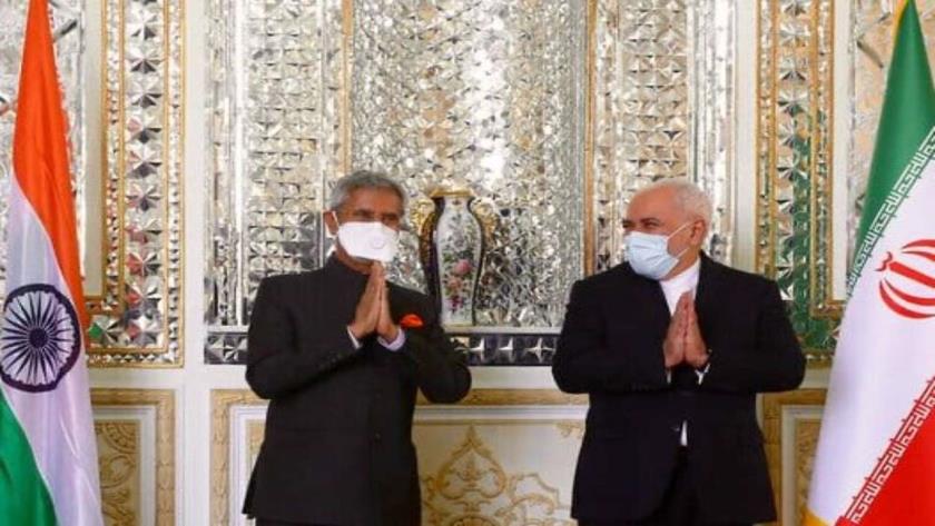 Iranpress:  Meeting with Zarif was productive, gracious: Indian Foreign Minister