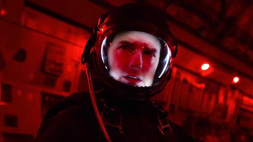 Iranpress: Tom Cruise going to space in 2021 for next movie 
