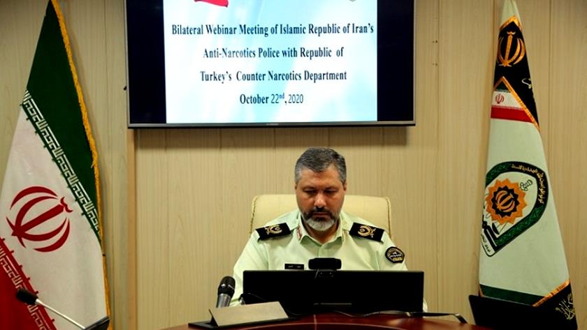 Iranpress: Iranian, Turkish anti-narcotics police chiefs stress bilateral cooperation