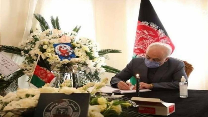 Iranpress: Iranian VP pays tribute to victims of Kabul terror attack