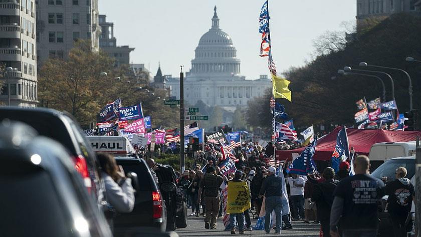 Iranpress: Pro-trump demonstration in Washington