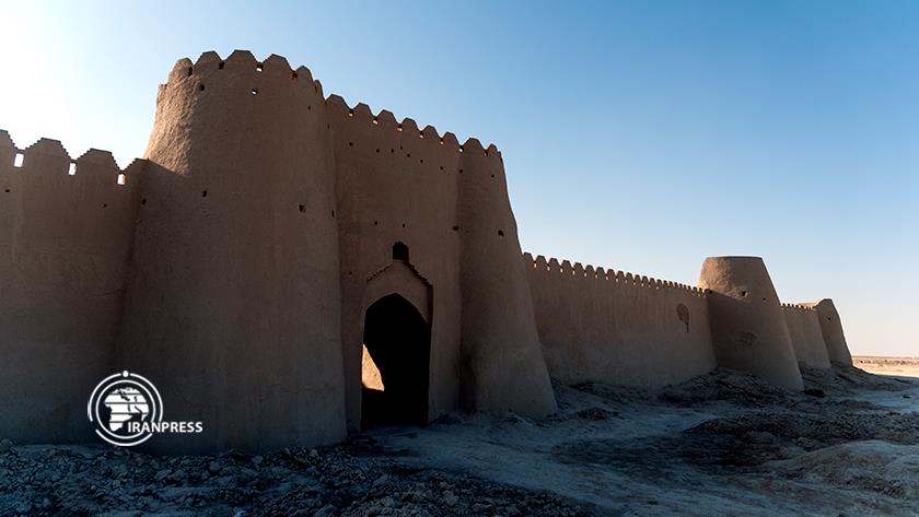 Iranpress: Rostam Castle; Historical monument of Islamic era in Sistan and Baluchestan