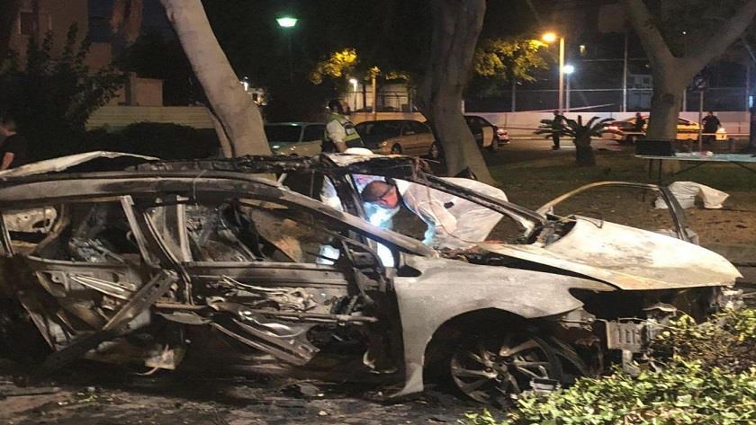 Iranpress: Car explodes in Tel Aviv