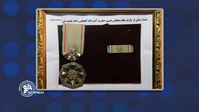 Iranpress: Nasr First class Legion of Honor goes to Fakhrizadeh