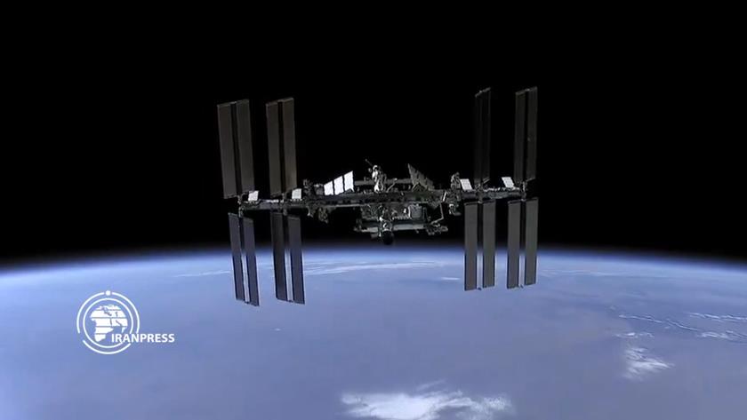 Iranpress: Video: SpaceX, fully automatically connected to International Space Station