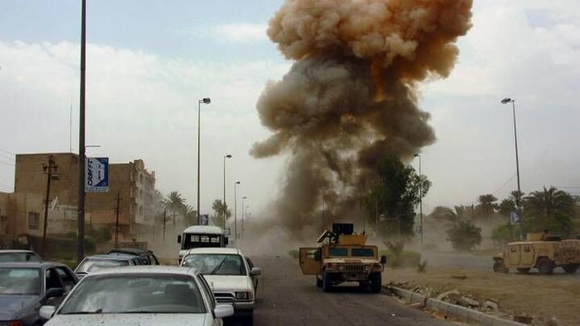 Iranpress: A bomb explodes in way of US convoy in Iraq