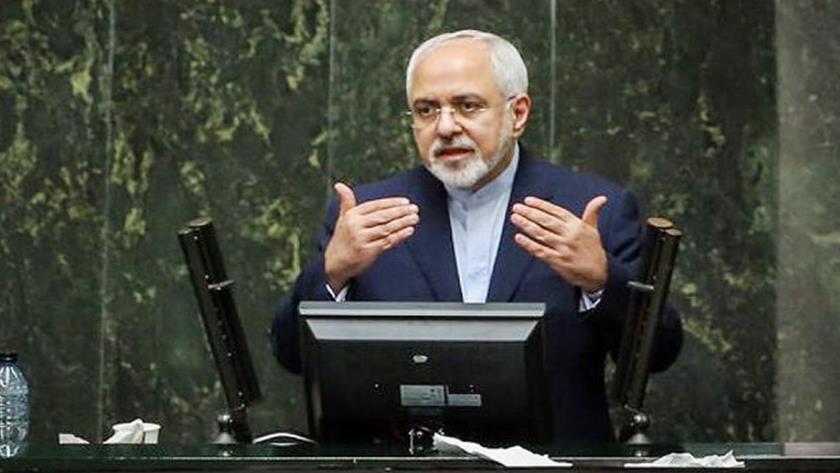 Iranpress: Zarif: US maximum pressure failed with Iranians resistance