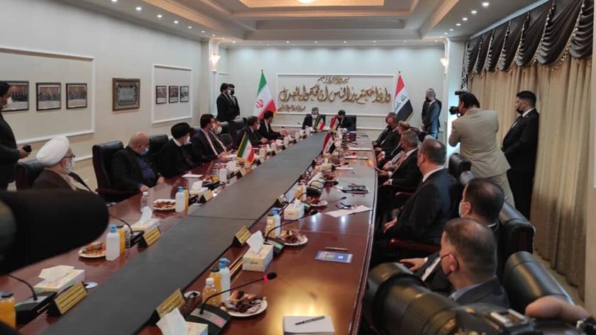 Iranpress: Iran, Iraq ink 3 MoU on judicial cooperation