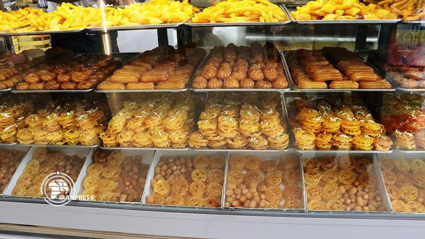 Iranpress: Jalebi, Tulumba; sweets recommended for Iftar in Ramadan