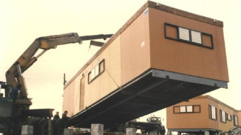 Iranpress: Israeli forces erect mobile homes in southern Al-Khalil