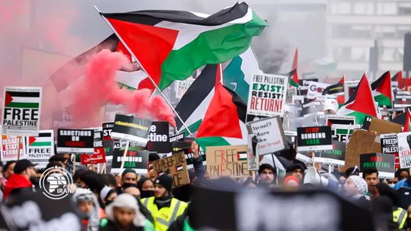 Iranpress: British people demonstrate in support of Gaza 