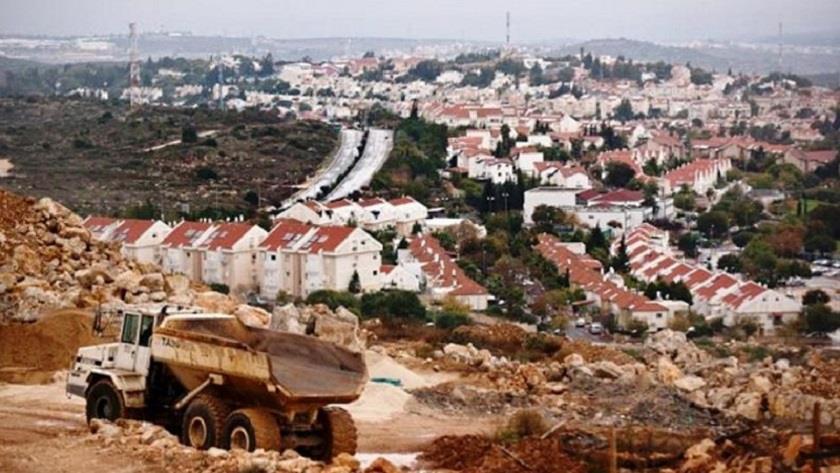 Iranpress: Israeli regime builds 560 new housing units in West Bank