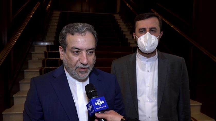 Iranpress: Serious decisions needed to solve JCPOA issues: Araghchi