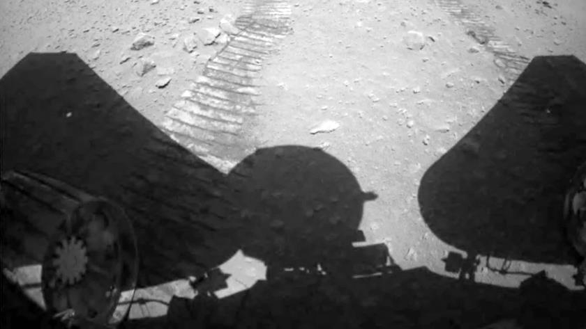 Iranpress: New footage released from Chinese Mars rover 