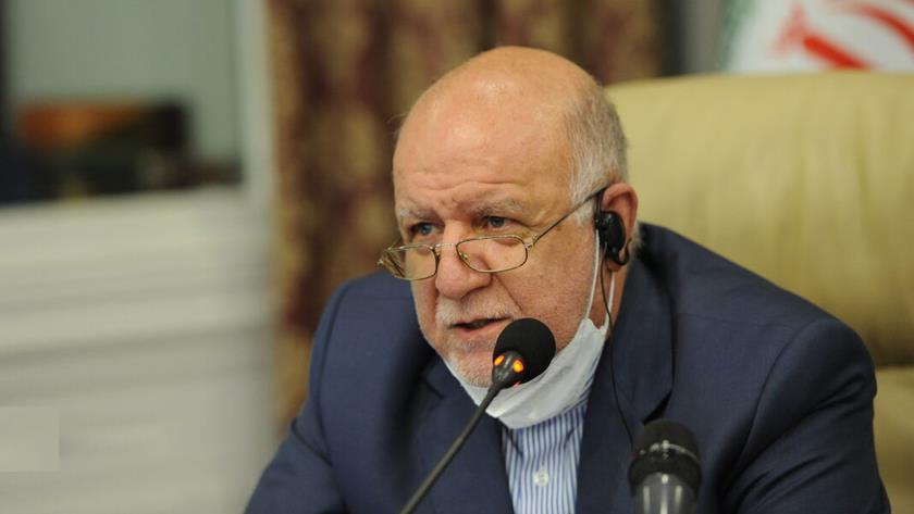 Iranpress: I will help next administration if needed: Oil Minister 