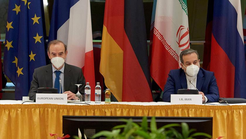 Iranpress: EU envoy, Araghchi confer on latest development, cementing bilateral ties