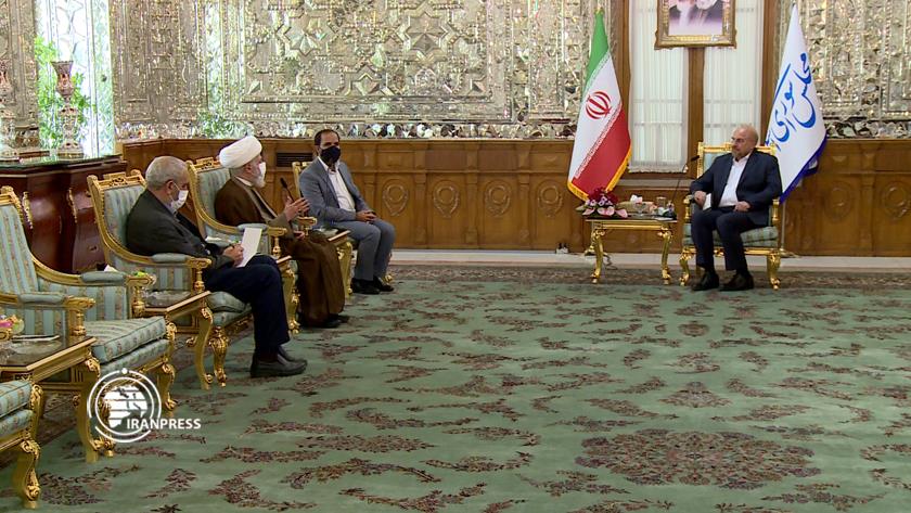 Iranpress:  Iran’s Parliament speaker, deputy head of Hezbollah meet