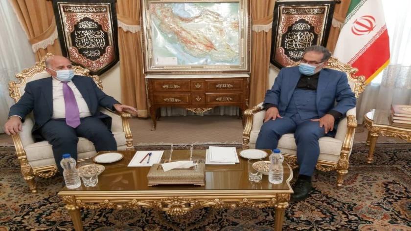 Iranpress: Iraqi FM meets with SNCS secretary