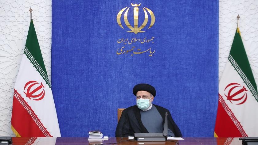Iranpress: Using cyberspace essential for country