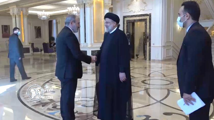 Iranpress: Tehran-Yerevan ties have always been friendly, constructive