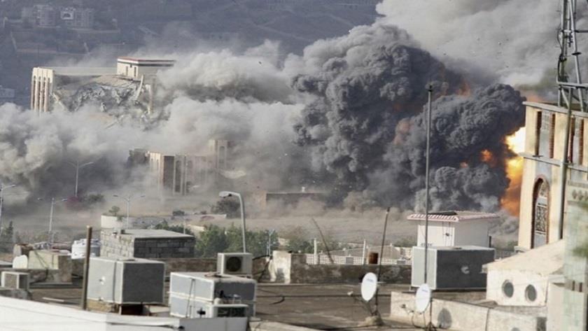 Iranpress: Saudi coalition launches artillery attack on Yemen