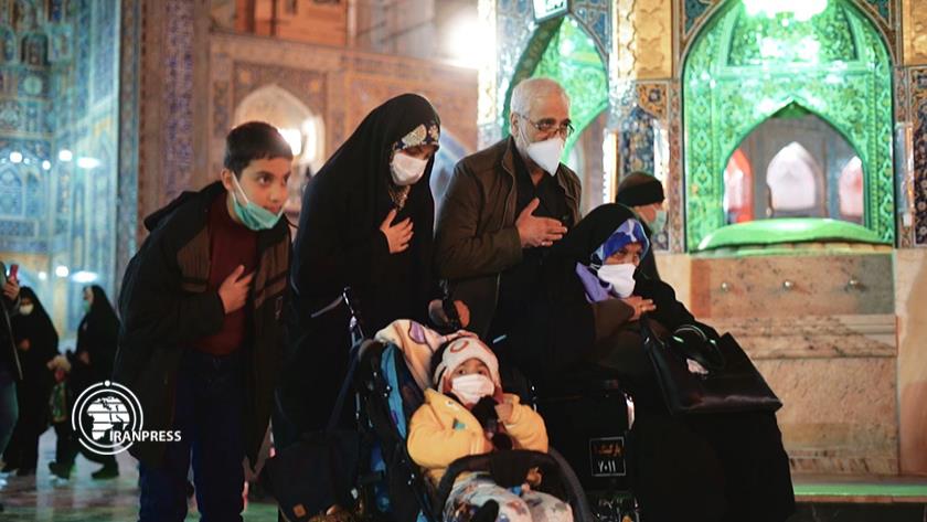 Iranpress: Mourning rituals for eighth Shia Imam in Mashhad in pictures