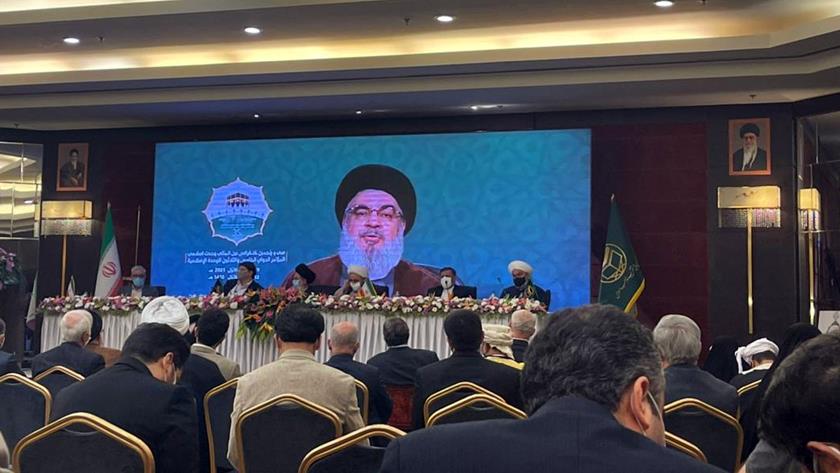 Iranpress: Islamic world has faced numerous challenges from world arrogance, Nasrallah says