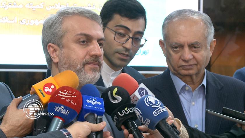 Iranpress: Iran, Pakistan trade to increase $5 billion: Iranian Minister