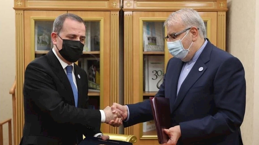 Iranpress: Iran, Turkmenistan and Azerbaijan sign tripartite gas swap 