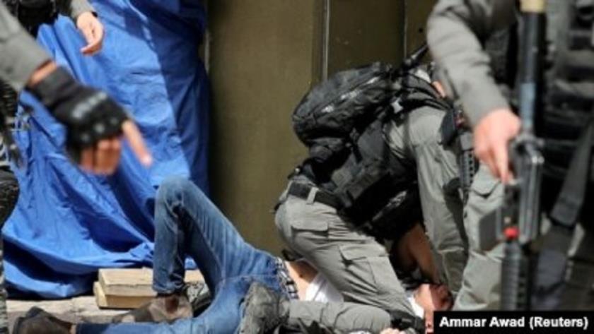 Iranpress: Israeli militias clash with Palestinian youth