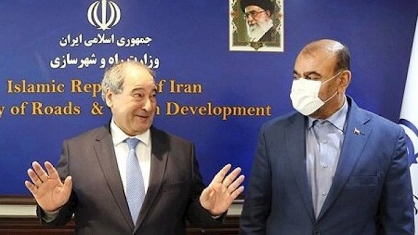 Iranpress: Iran, Syria stress need to implement bilateral agreements