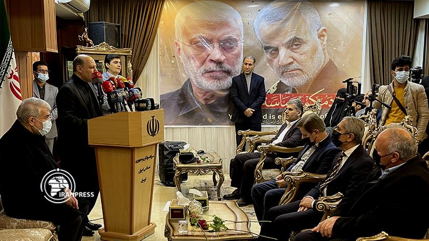 Iranpress: Residents of Erbil pay tribute to Martyr Soleimani