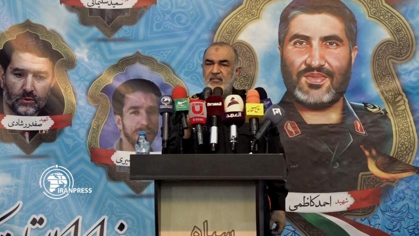 Iranpress: IRGC chief: Our revenge on US remains