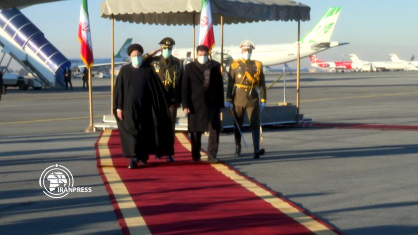 Iranpress: President Raisi leaves Tehran for Moscow 