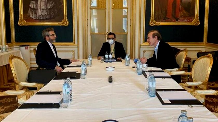 Iranpress: Vienna talks continue focusing on lifting sanctions