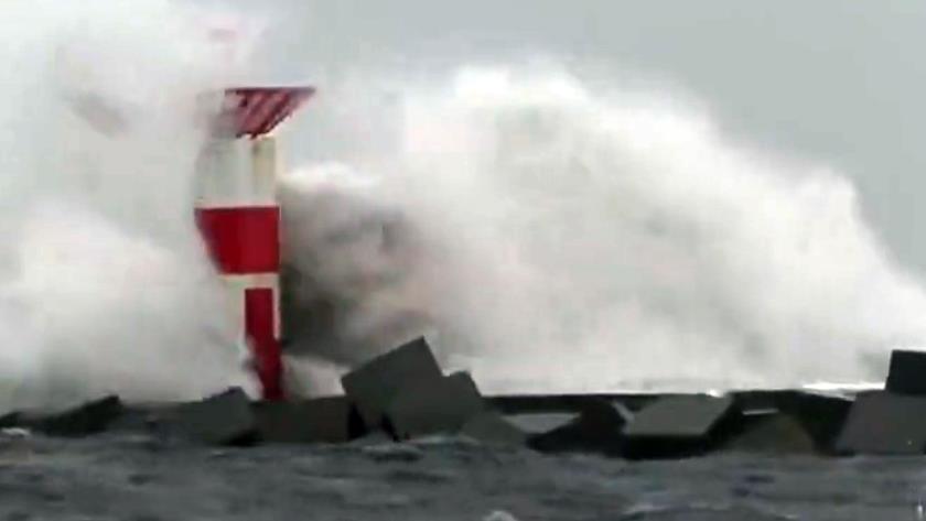 Iranpress: Footage of Storm Corrie in the Netherlands