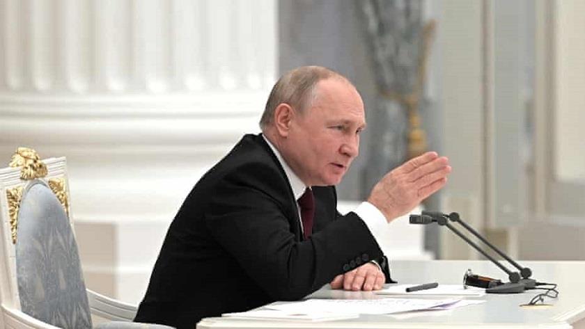 Iranpress:  Putin recognizes Donetsk and Luhansk as independent states