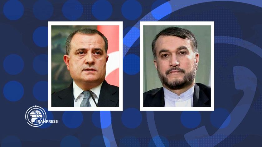 Iranpress: Iran, Azerbaijan Republic FMs stress development of bilateral cooperation 