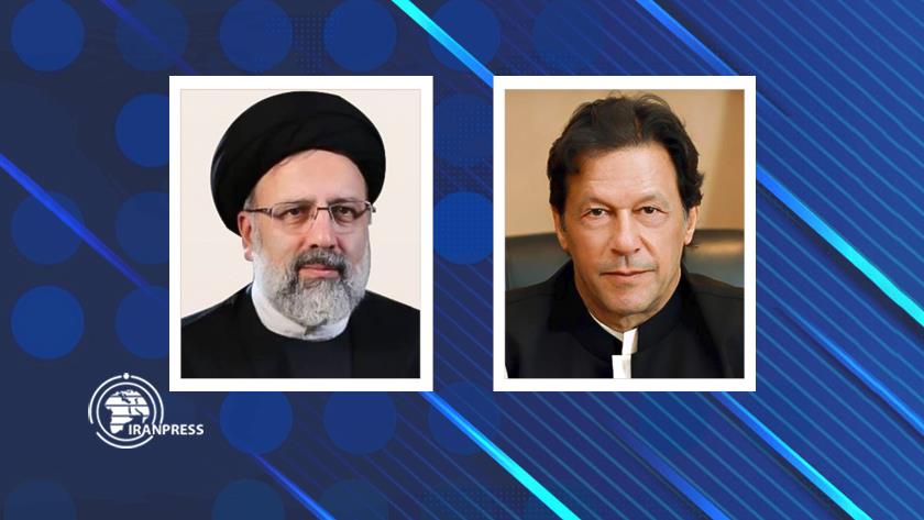 Iranpress: Raisi stresses cementing ties with Pakistan