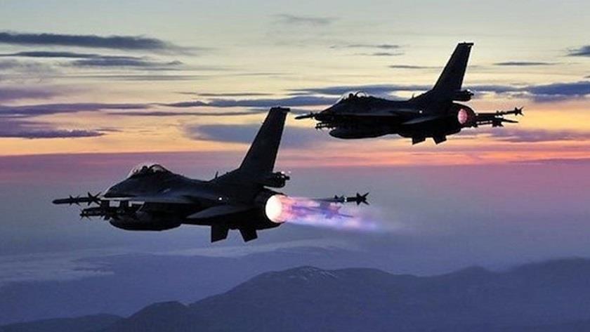 Iranpress: Turkish fighter jets bombed northern Iraq