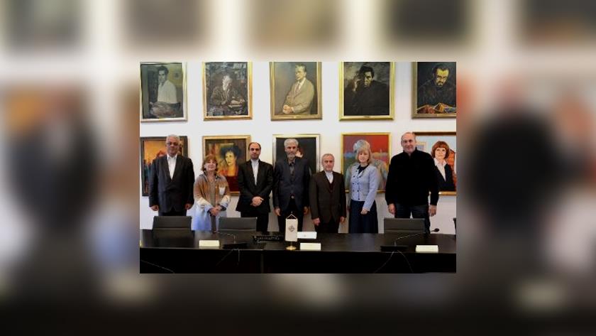 Iranpress: Iran, Serbia art universities to expand cooperation