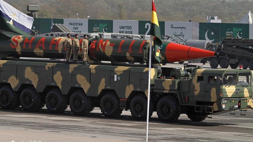 Iranpress: Pakistan conducts test flight of ballistic missile