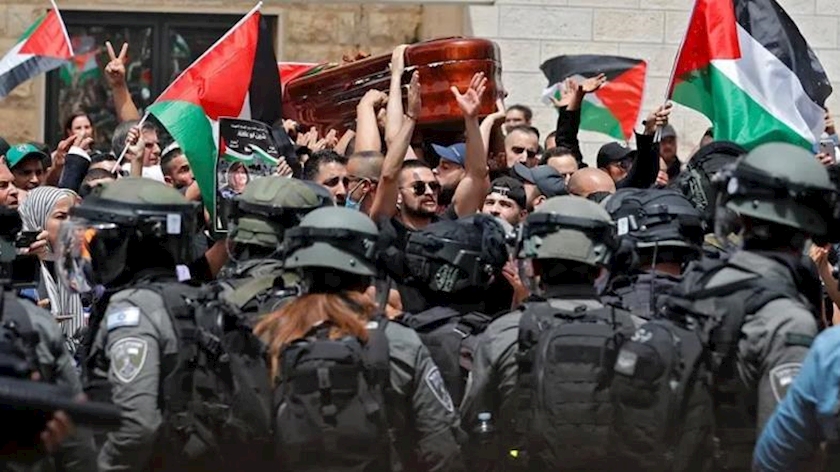 Iranpress: Footage of Israeli attack on Palestinian mourners in journalist