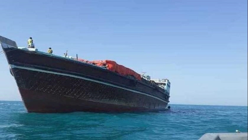 Iranpress: IRGC Navy impounds vessel carrying smuggled fuel