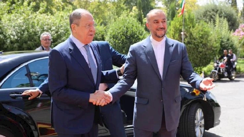 Iranpress: FM describes talks with Russian counterpart as substantial to further enhance ties