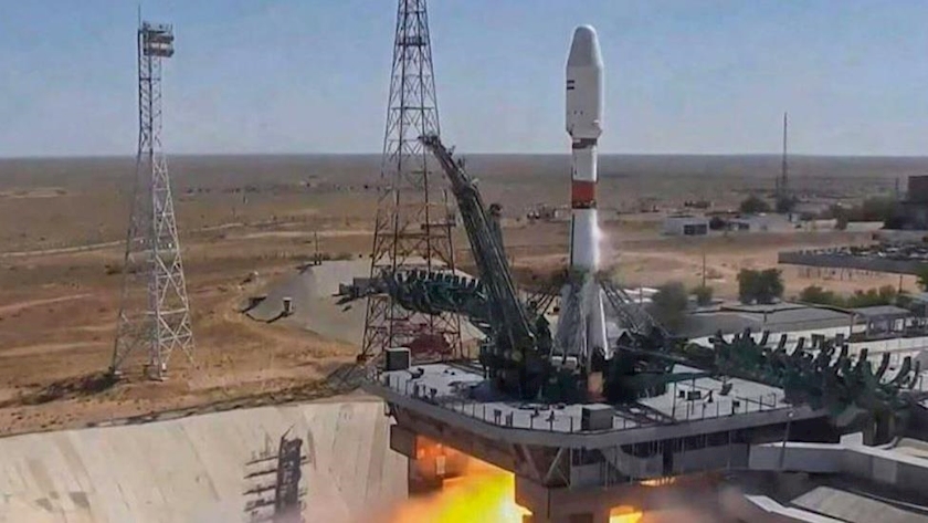 Iranpress: Iran receives first data from Khayyam satellite