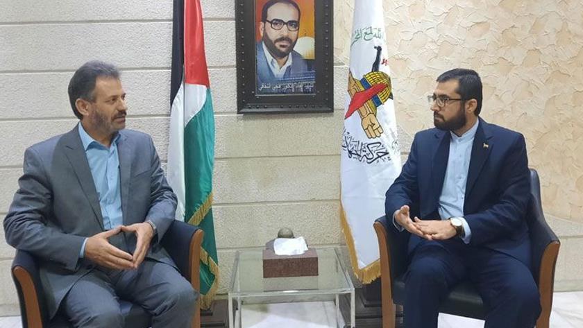 Iranpress: Representative of PIJ meets Political Attaché of Iranian embassy in Lebanon