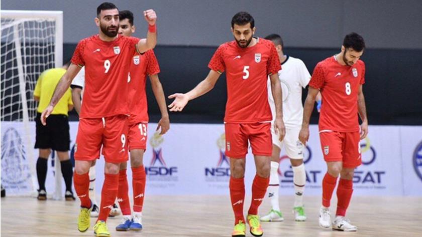 Iranpress: Iran beats Egypt in Thailand futsal tournament