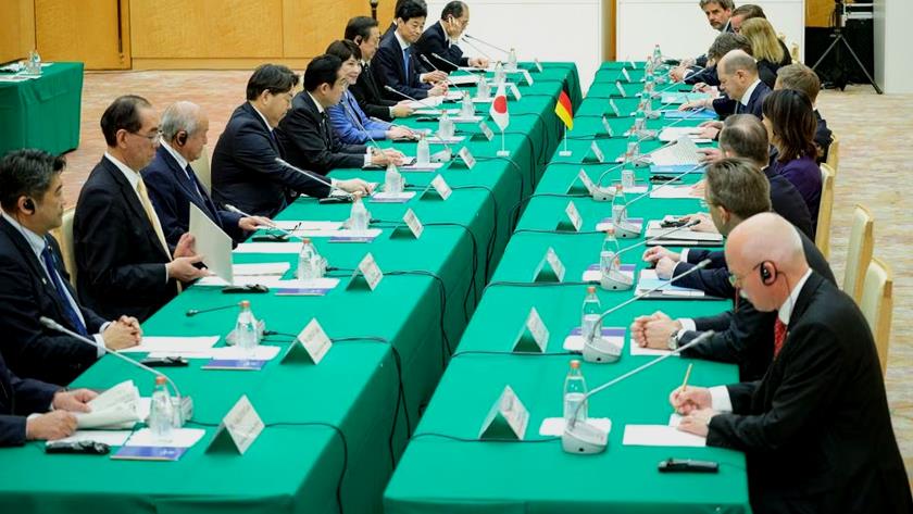 Iranpress: Japan, Germany agree to carefully monitor markets, coordinate as needed